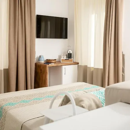 Assaje' Luxury Frühstückspension 4*
